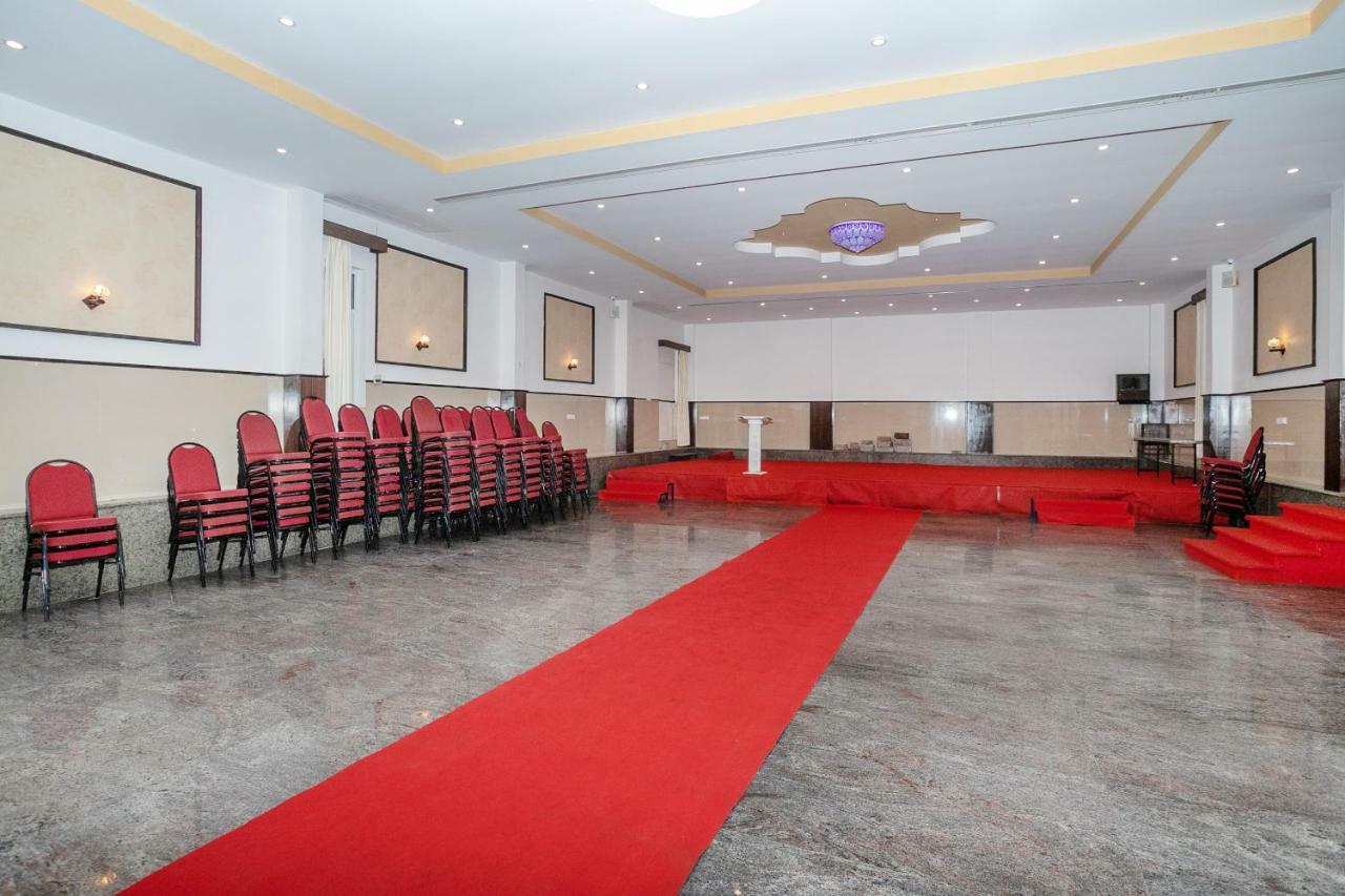 Kr Inn Hotel & Convention Centre Бангалор Экстерьер фото